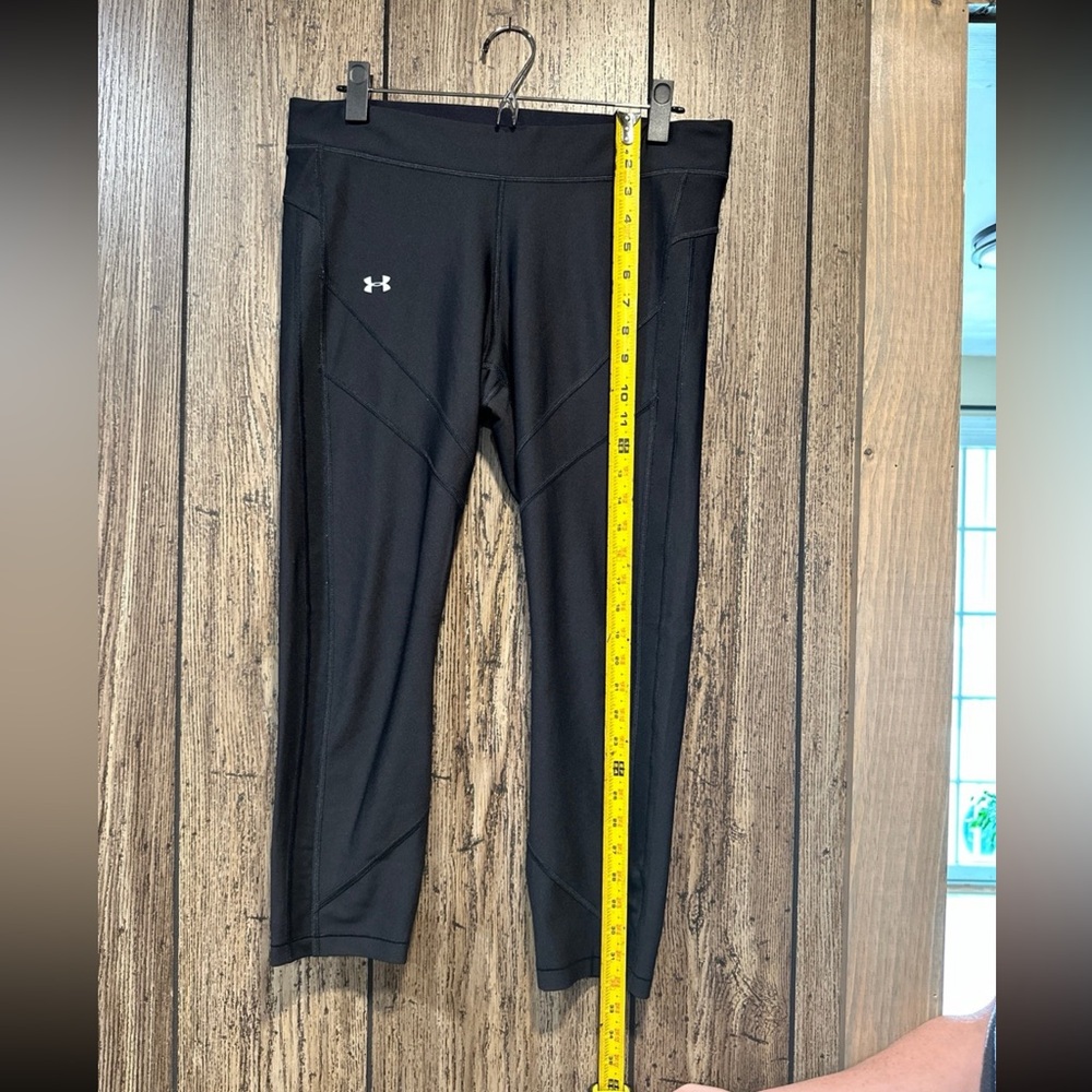 Under Armour Women’s compression leggings - Picture 2 of 4